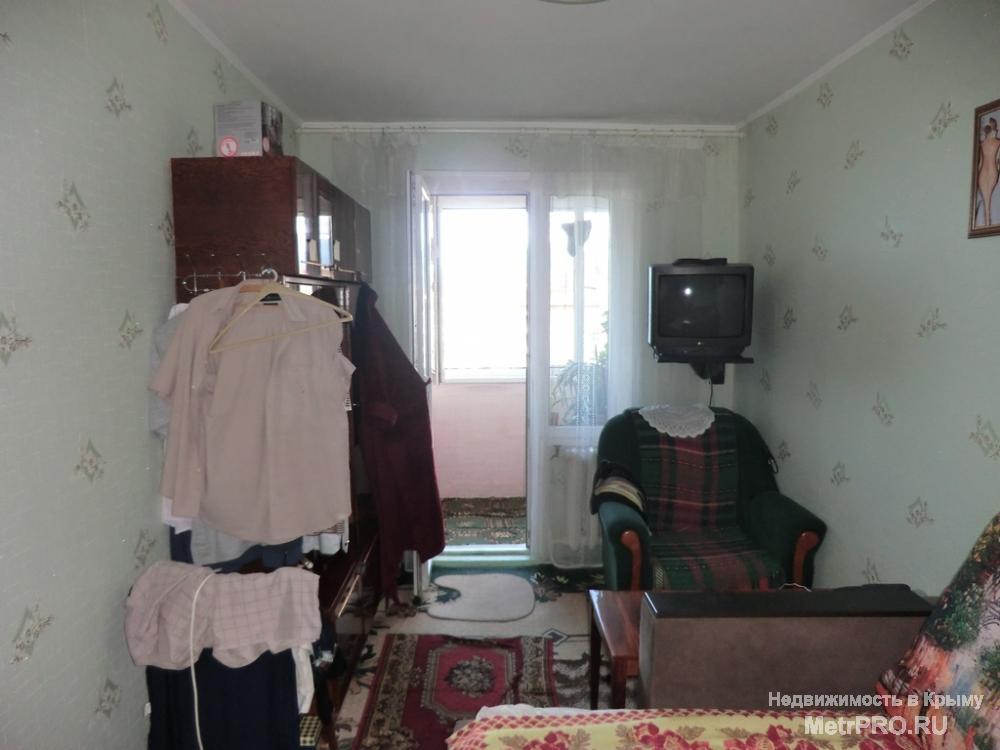 Продается 2 ккв в Ялте на Свердлова. 6 этаж 6-этажного дома, спецпроект. Общая площадь 48 м2, комнаты раздельные 18 и... - 1