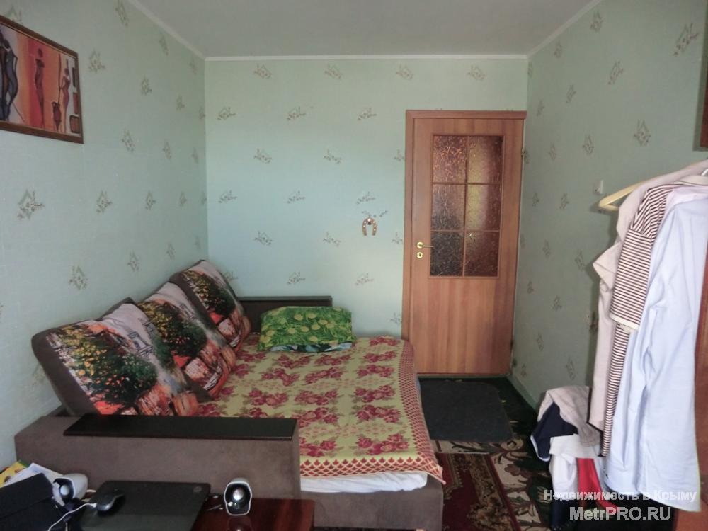 Продается 2 ккв в Ялте на Свердлова. 6 этаж 6-этажного дома, спецпроект. Общая площадь 48 м2, комнаты раздельные 18 и... - 2
