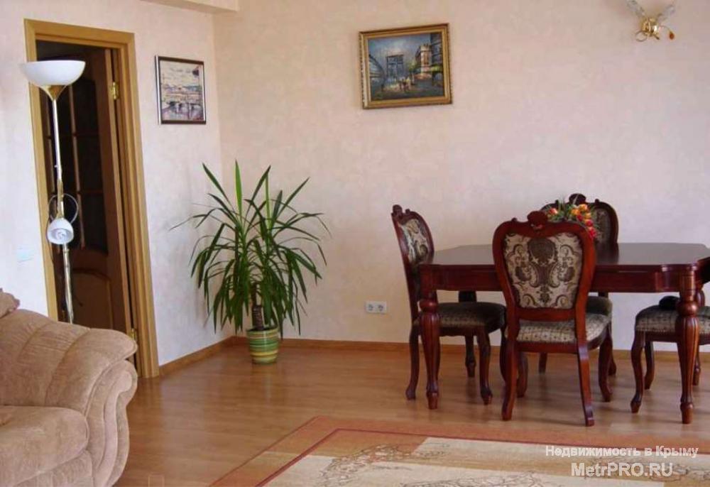 Продается 2 ккв в Ялте на Щербака. 3 этаж 3-этажного нового дома. Общая площадь 110 м2, комнаты раздельные 31 и 18... - 4
