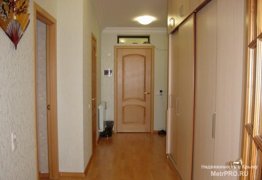 Продается 2 ккв в Ялте на Щербака. 3 этаж 3-этажного нового дома. Общая площадь 110 м2, комнаты раздельные 31 и 18... - 6