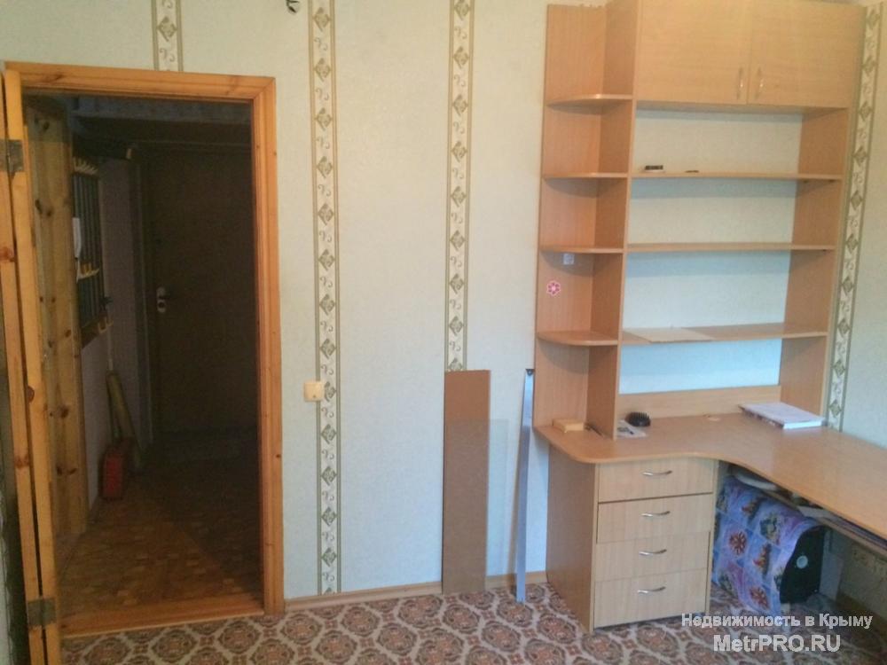 Республика Крым, Симферополь, ул. Севастопольская, 2-комнатную квартиру,  3/9 блочного дома, 42 квадратных метра,... - 2
