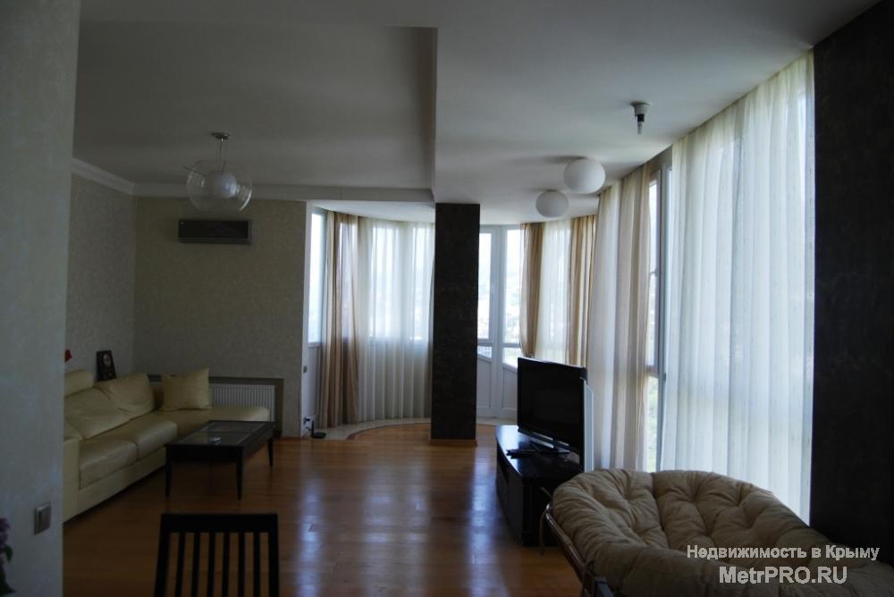 ЖК «Лазурный», Марат, Гаспра. Предлагаем к продаже панорамную 3 ккв. на 11 этаже 14 этажного дома с видом на море и... - 7