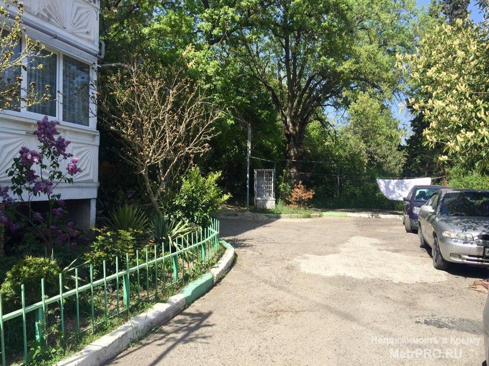 3 ккв с небольшим домиком для отдыха в р-не санатория Ай-Даниль, пос. Даниловка (Ялта), 1 этаж, общ.пл квартиры 75... - 21