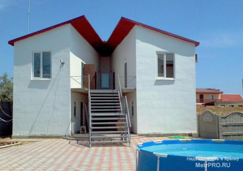 Республика Крым, Евпатория, пос. Заозёрное, Песчанка, действующий  2-этажный гостиничный комплекс, 300 квадратных...