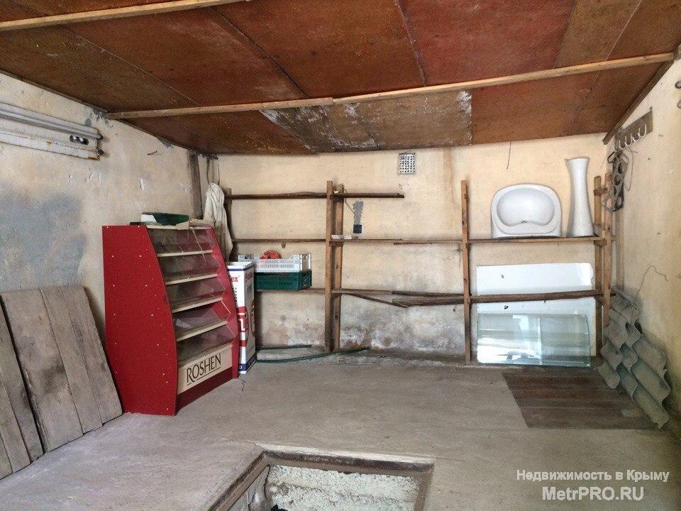 Продам капитальный гараж в кооперативе «Южный» из ракушняка с трехслойной крышей : доска, бетон, шифер.  Общая...