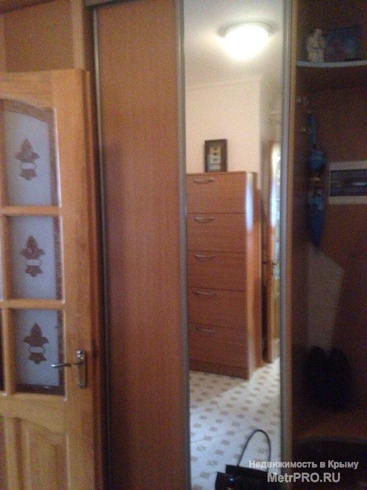 квартира на Юмашева, район Лётчики, в квартире вся необходимая мебель и техника, интернет wi.fi, стиральная машинка,... - 2