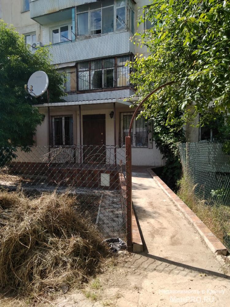 Код объекта 19503387.    Продаётся 3-комнатная квартира в городе Саки!     Продаётся трёхкомнатная квартира 72.6 кв....
