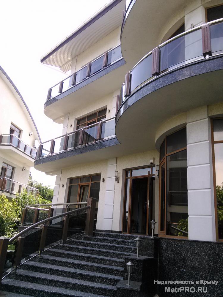 Продается элитный 4 этажный особняк под ключ, меблированный. г. Севастополь, ул.Рубежная, бухта Казачья.Элитный... - 30