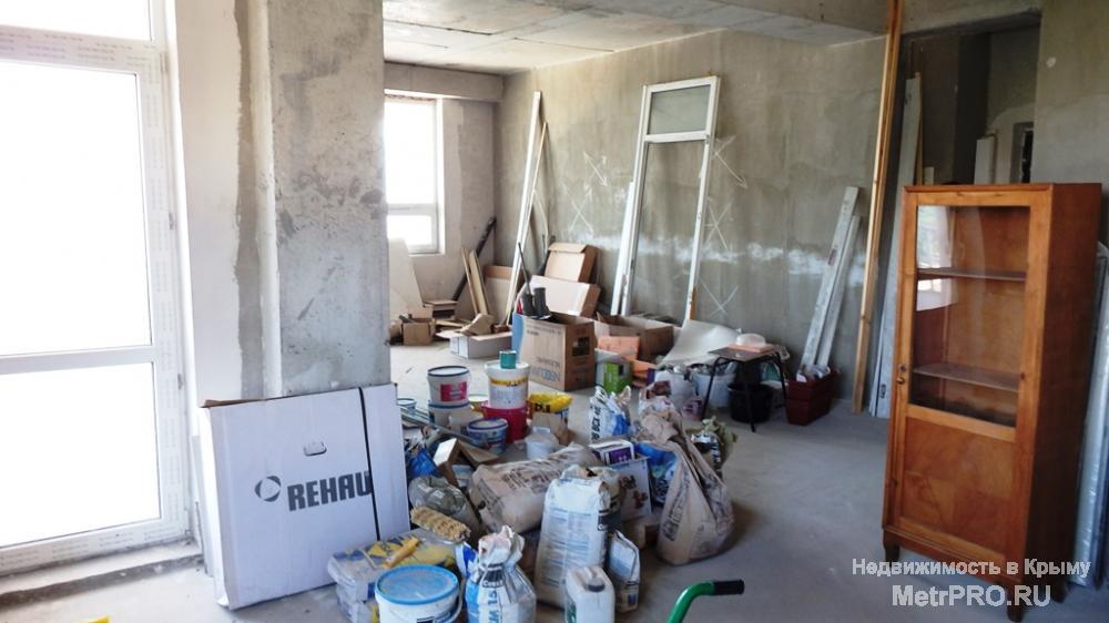Продам квартиру в Ялте на ул.Свердлова. 10 этаж. Элитный ЖК «Эгоист». Общая площадь 74,6 м2. Под отделку. Охрана,... - 2