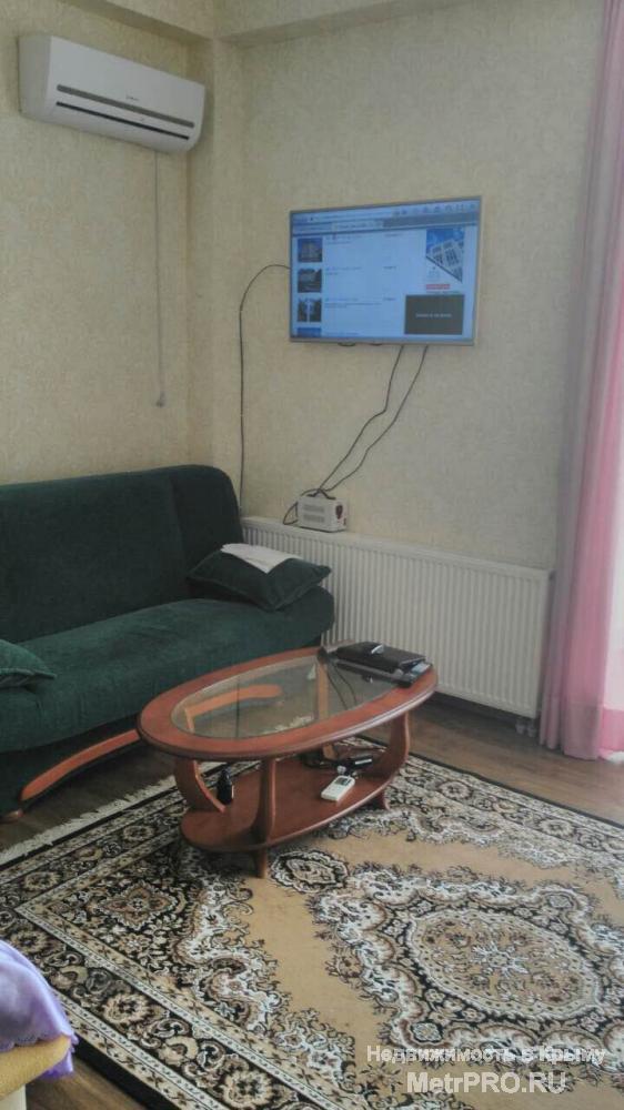 Продам 1-комн. квартиру, ул. Чкалова. Новостройка, площадь 41/18/8 кв.м, 3/6 эт. Евроремонт, панорамное остекление,... - 1