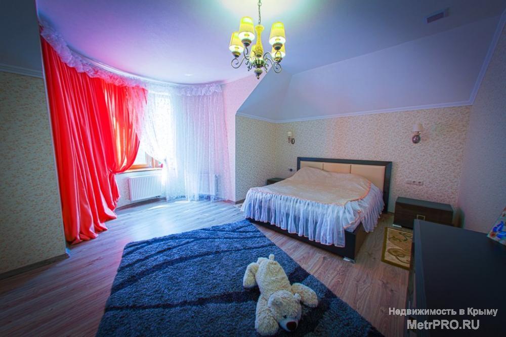 Продам дом в Ялте, пгт.Гурзуф на ул.Красная. 2 этажа. 2015 год постройки. Общая площадь 202,5 м2. Участок 5 соток.... - 13