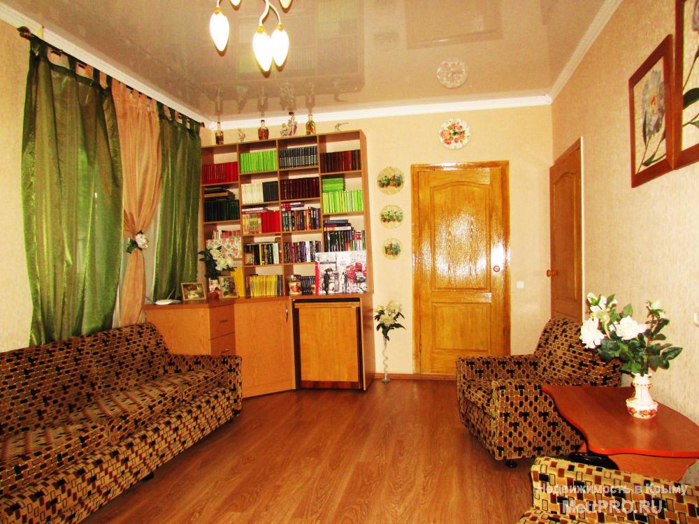 Продам дом 100 кв.м. В доме 4 комнаты - (20/ 12,5/ 13,2/ 9,1), кухня - 10,4 кв.м., столовая - 16 кв.м. совмещенный... - 3