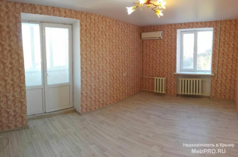 Республика Крым, Симферополь, ул. 51 Армии, 2-комнатную квартиру,  7/10 панельного дома, 53 квадратных метра,...
