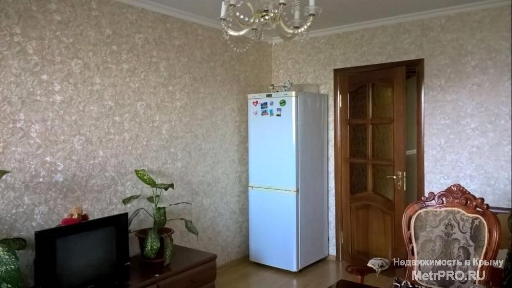Республика Крым, Симферополь, ул. Троллейбусная. 1/2  блочного дома, 4 комнаты,  65 квадратных метров. Коммуникации... - 4