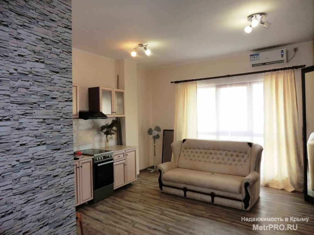 Продам 1 ккв в Ялте на ул Суворовская. 2 этаж. Общая площадь 24 кв.м. Новый дом. Евроремонт. Санузел совмещенный.... - 1