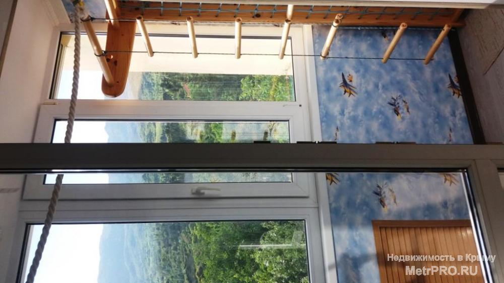 Продам или обменяю 3-комн. квартиру в Крыму,Ялта,пгт . Гурзуф,рядом с детским лагерем ' Артек '. Лучшее место на... - 17