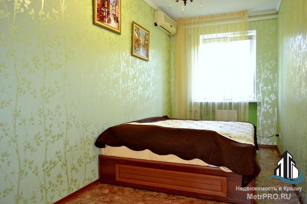 Продаётся 3-х комнатная квартира в самом центре города Феодосия, общей площадью 54,7 кв.м. Квартира с удобной... - 1
