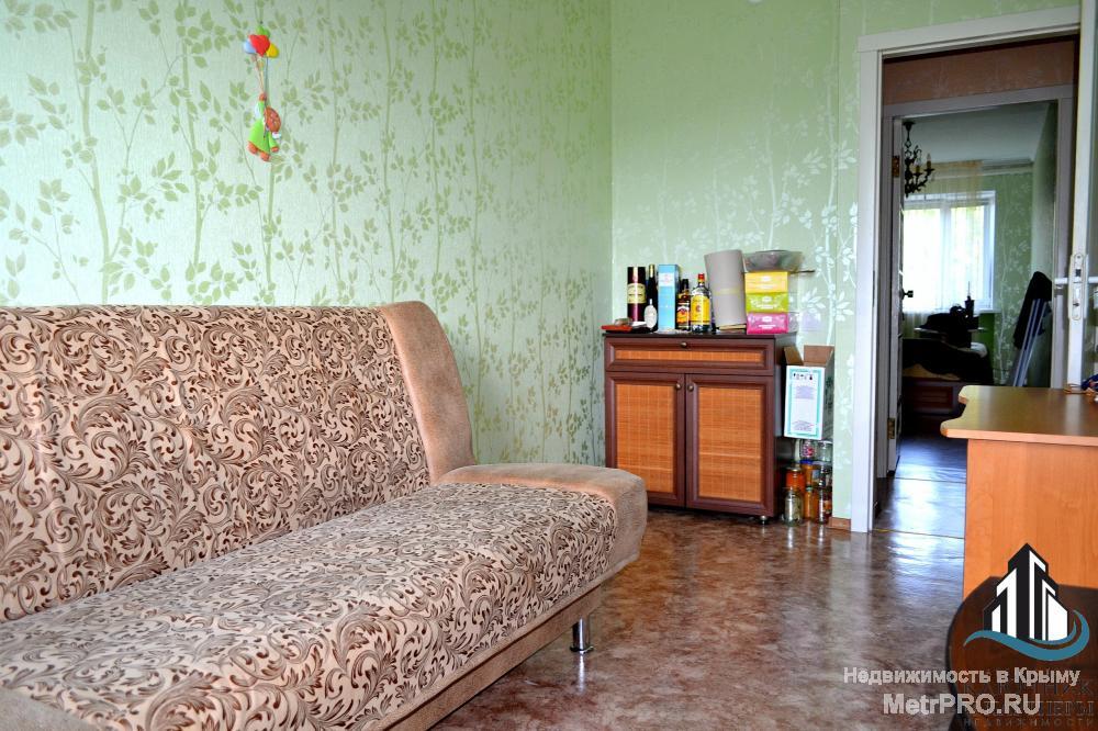 Продаётся 3-х комнатная квартира в самом центре города Феодосия, общей площадью 54,7 кв.м. Квартира с удобной... - 3