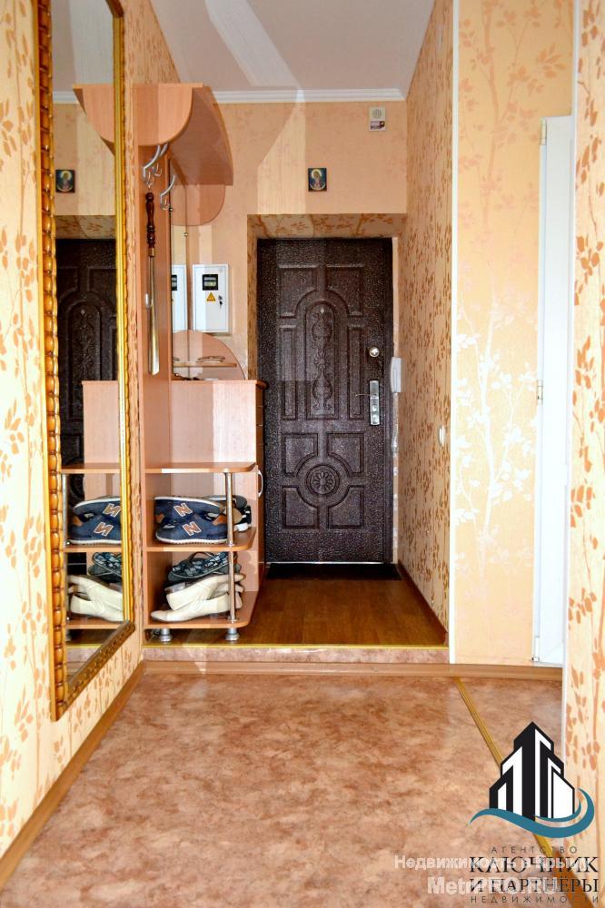 Продаётся 3-х комнатная квартира в самом центре города Феодосия, общей площадью 54,7 кв.м. Квартира с удобной... - 10