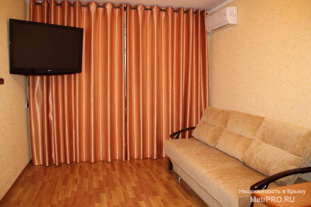 Срочно, в связи с переездом продам с мебелью (кухня, остальная мебель по договоренности), кондиционером и отличным...