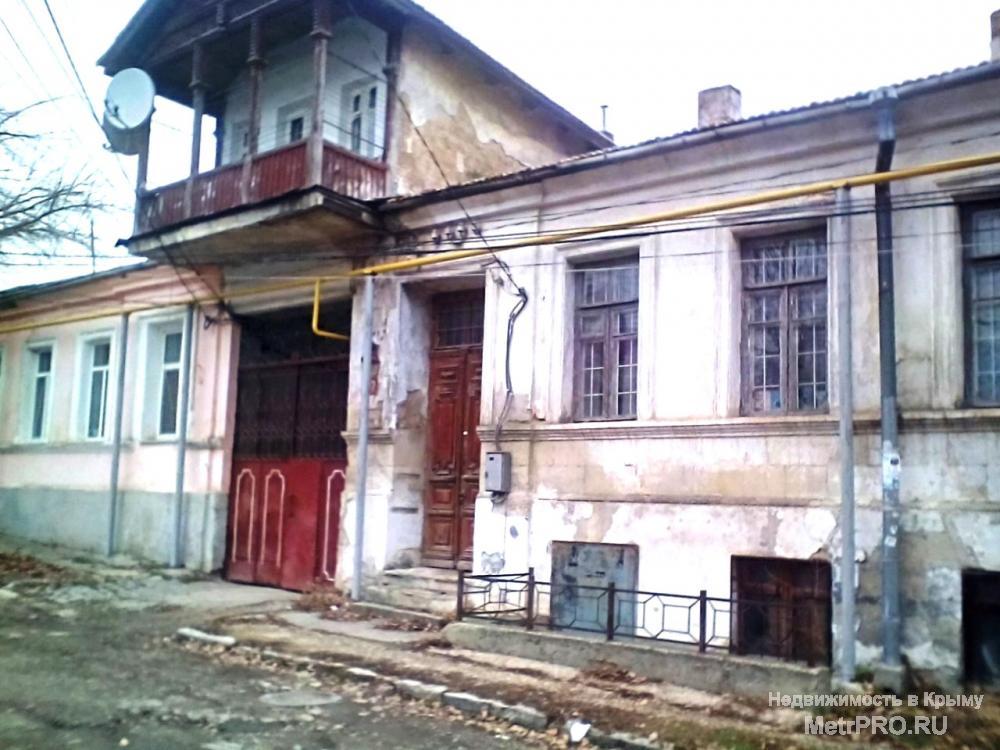 Продам часть домовладения в красивом  графском доме 1911 гп. Cостоит из 2-х отдельных квартир(есть возможность...