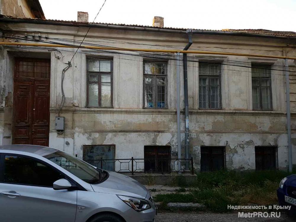 Продам часть домовладения в красивом  графском доме 1911 гп. Cостоит из 2-х отдельных квартир(есть возможность... - 1