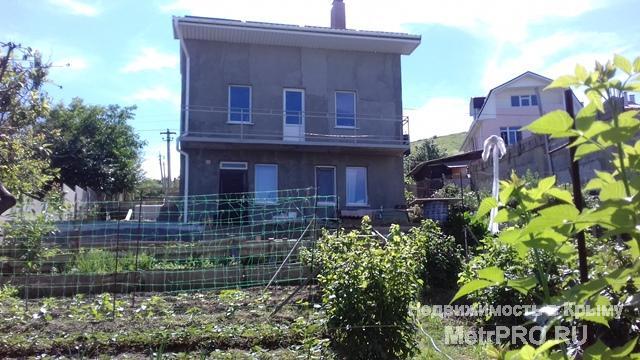 Продам дом в престижном районе Симферополя ( ст Салгир ,ул Подгорная ,2011 гп. 3-эт  уч-к 5сот). Видовое место:вид из... - 2