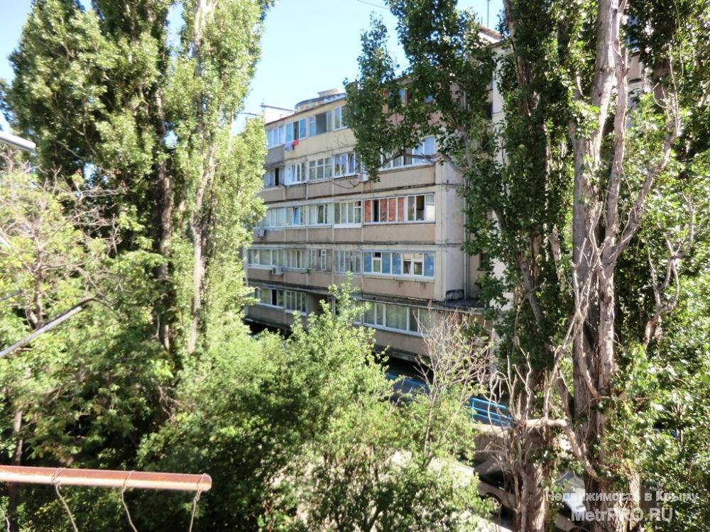 Продается 2 ккв в Ялте на ул.Украинская. 4 этаж. Общая площадь 57 м2. Жилое состояние. Центральное отопление, газовая... - 15