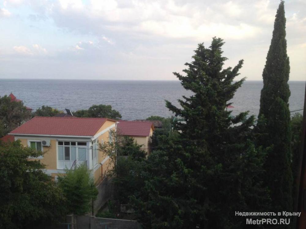 Продам 2 ккв в Ялте, пгт.Форос на ул. Терлецкого. 5 этаж. Общая площадь 63,5 м. Косметический ремонт. Отопление...