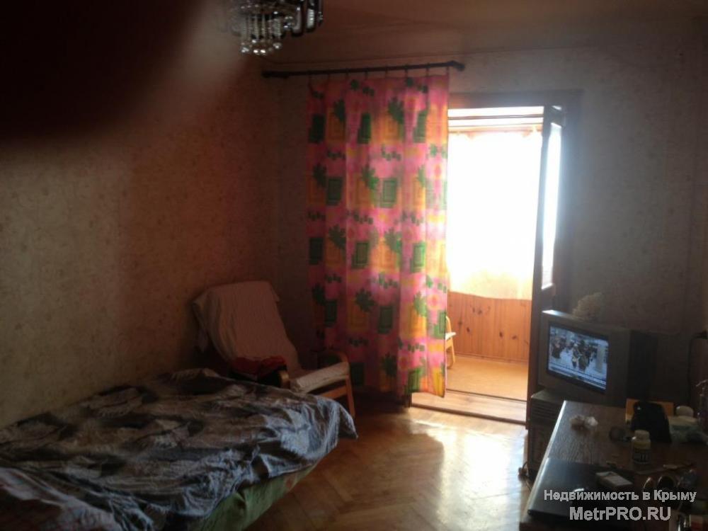 Продам 2 ккв в Ялте, пгт.Форос на ул. Терлецкого. 5 этаж. Общая площадь 63,5 м. Косметический ремонт. Отопление... - 2