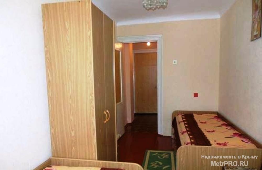 Продам 3 ккв в Ялте, пгт.Форос на ул.Космонавтов. 1 этаж. Общая площадь 54 м2. Жилое состояние. Мебель, техника.... - 2