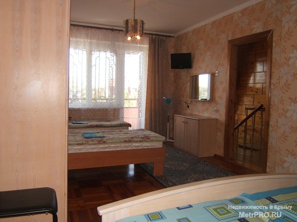 Дом с курортным бизнесом. г. Евпатории в ПГТ. Заозерном,  расположенном в 10 километрах от ЖД вокзала Евпатории. Дом... - 11