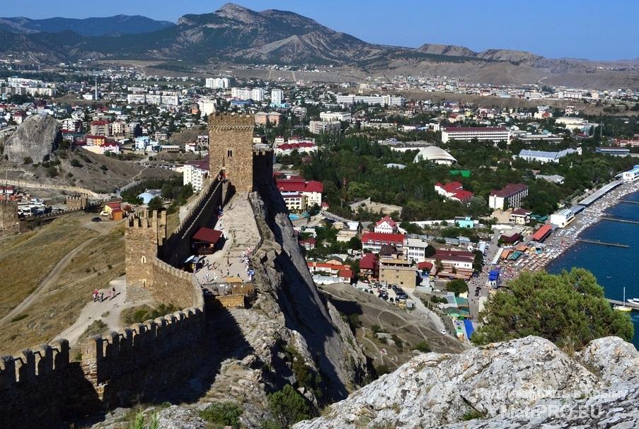 Продам прекрасный участок общей площадью 5,17 соток ,ИЖС в курортном городе Судак. Участок расположен на улице...