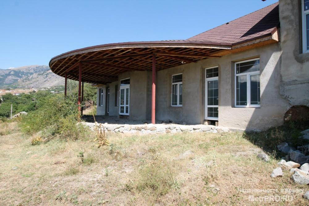 Продам дом в Алуште, Лучистое. Общая площадь дома 256 кв.м., земельный участок 12 соток. Все в собственности,...