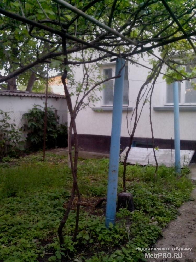 Продам дом по ул. Македонского ( г. Бахчисарай) на участке 10 соток. Участок прямоугольной формы, ровный. Дом в...