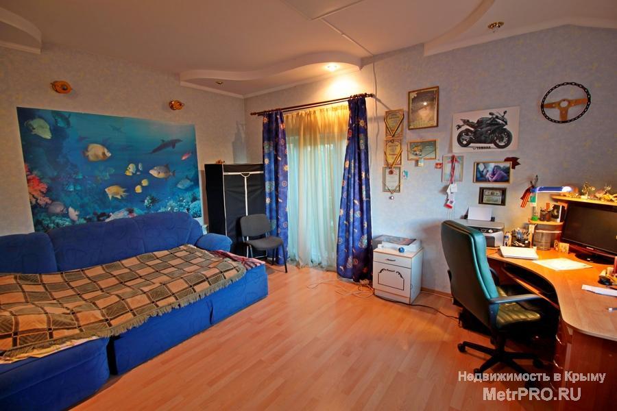 Продается жилой дом, ближний центр расположен район Матюшенко.   Это центральная часть Севастополя, до набережной 5... - 11