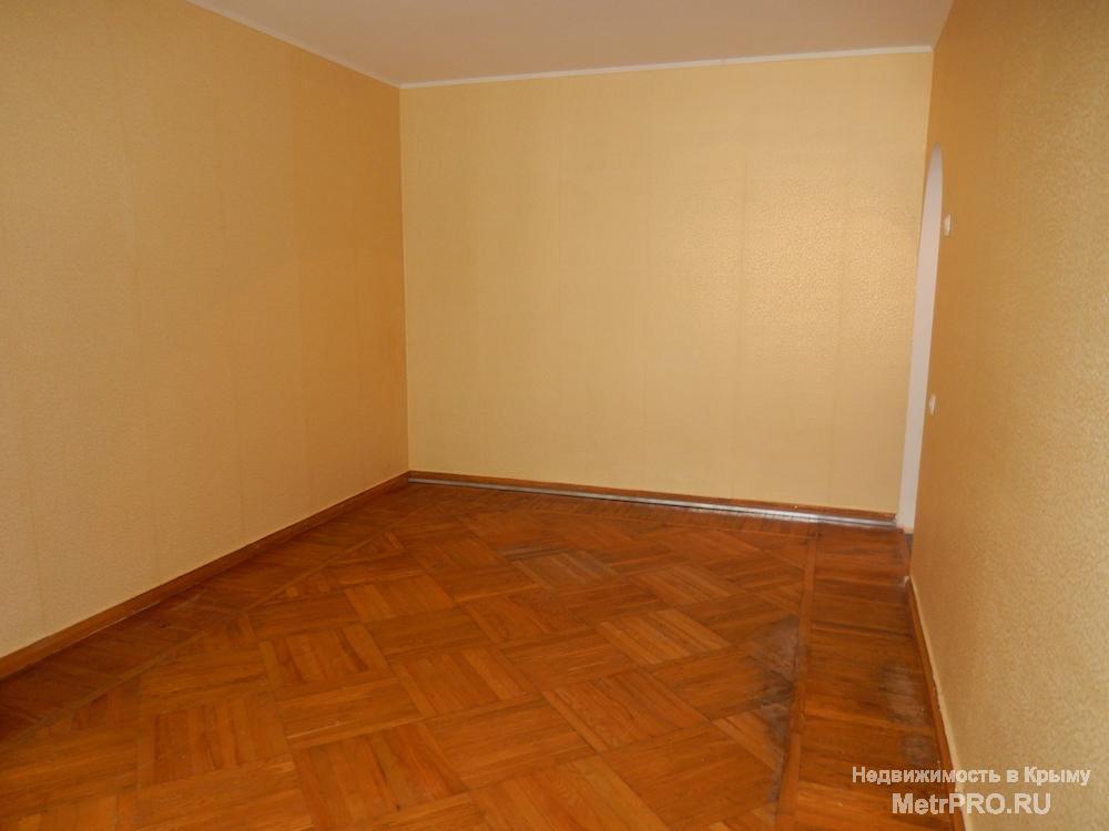 Продам 3 ккв в Ялте на ул.Кривошты. 2 этаж. Общая площадь 75 м2. Сейсмостойкий дом построен по грузинскому проекту и... - 2
