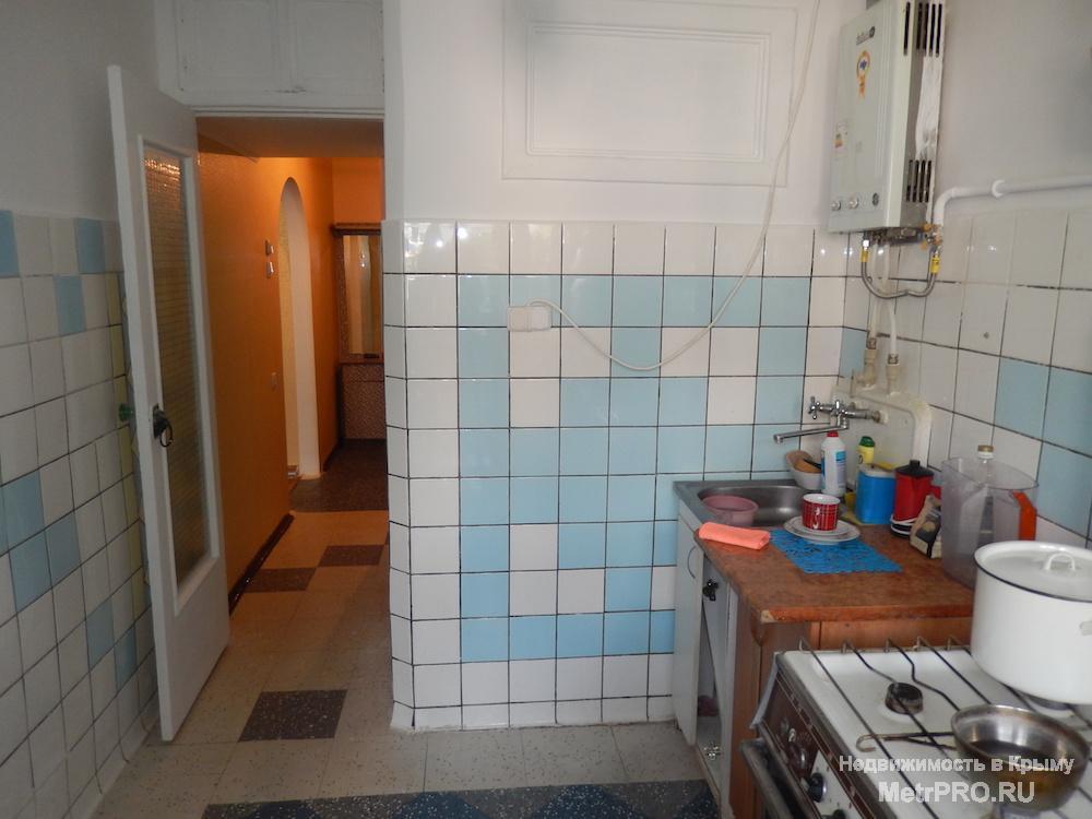 Продам 3 ккв в Ялте на ул.Кривошты. 2 этаж. Общая площадь 75 м2. Сейсмостойкий дом построен по грузинскому проекту и... - 6
