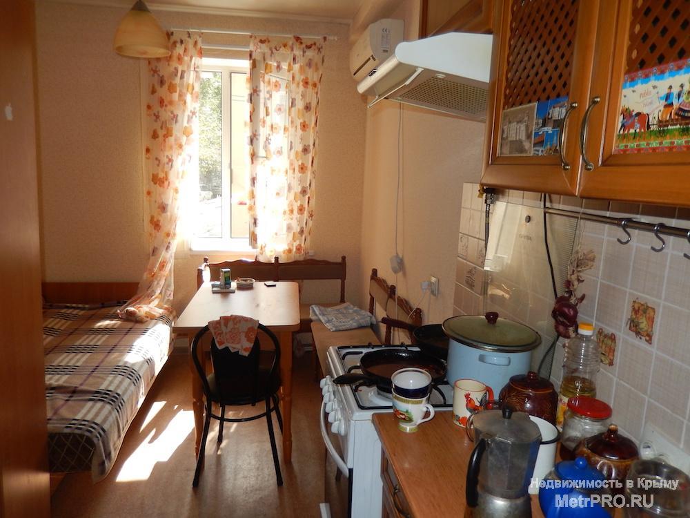 3ккв ул Пионерская (по ходу троллейбуса), 2эт/2 этажного дома, в хорошем жилом состоянии, в квартире автономное...