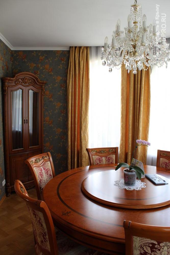 Продам 3х этажный дом, построенный в 2010 году, общей площадью 520 кв. м.  В доме 4 спальни и 4 санузла, холл,... - 6