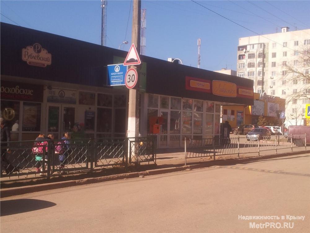 Продается офисное помещение площадью 20 м.кв. в торговом комплексе по адресу ул. Сморжевского  д .1-г. рядом с... - 4