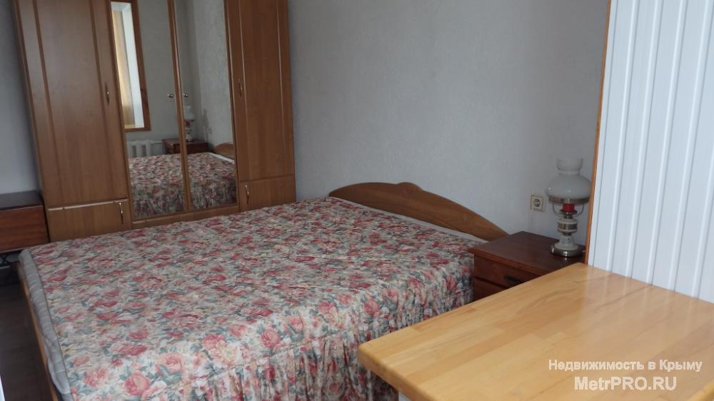Продам квартиру в спальном районе Ялты (Чайная горка).  Общая площадь квартиры 60 кв.м, жилая 29, кухня 9 кв.м.... - 2