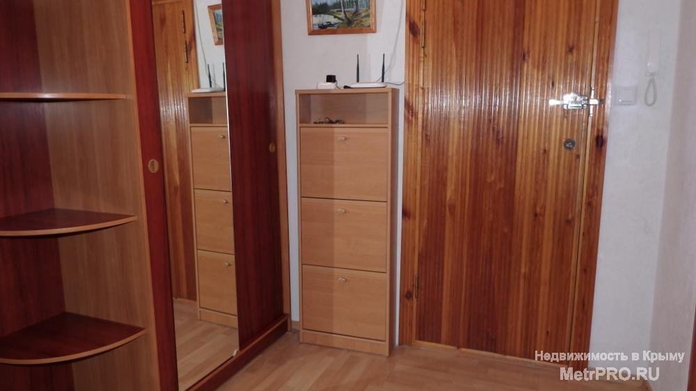 Продам квартиру в спальном районе Ялты (Чайная горка).  Общая площадь квартиры 60 кв.м, жилая 29, кухня 9 кв.м.... - 5