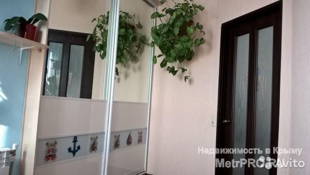 Продам 1-к квартиру(студия) в новом доме. В квартире сделан качественный(дизайнерский)  ремонт в 2014г. В квартире... - 7