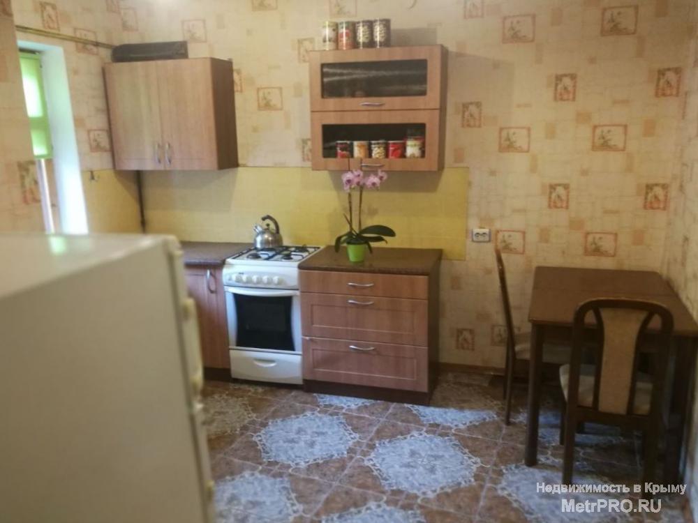 Республика Крым, Симферополь, пл. Советская, 2-комнатную квартиру,  1/1 блочного дома, 66/40/10 квадратных метров,... - 4