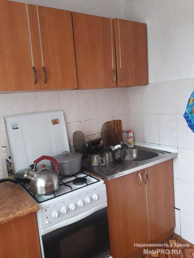 Продается 2-ая квартира на 4 этаже 4 этажного дома. В квартире пластиковые окна, новые батареи , газ. Косметический...