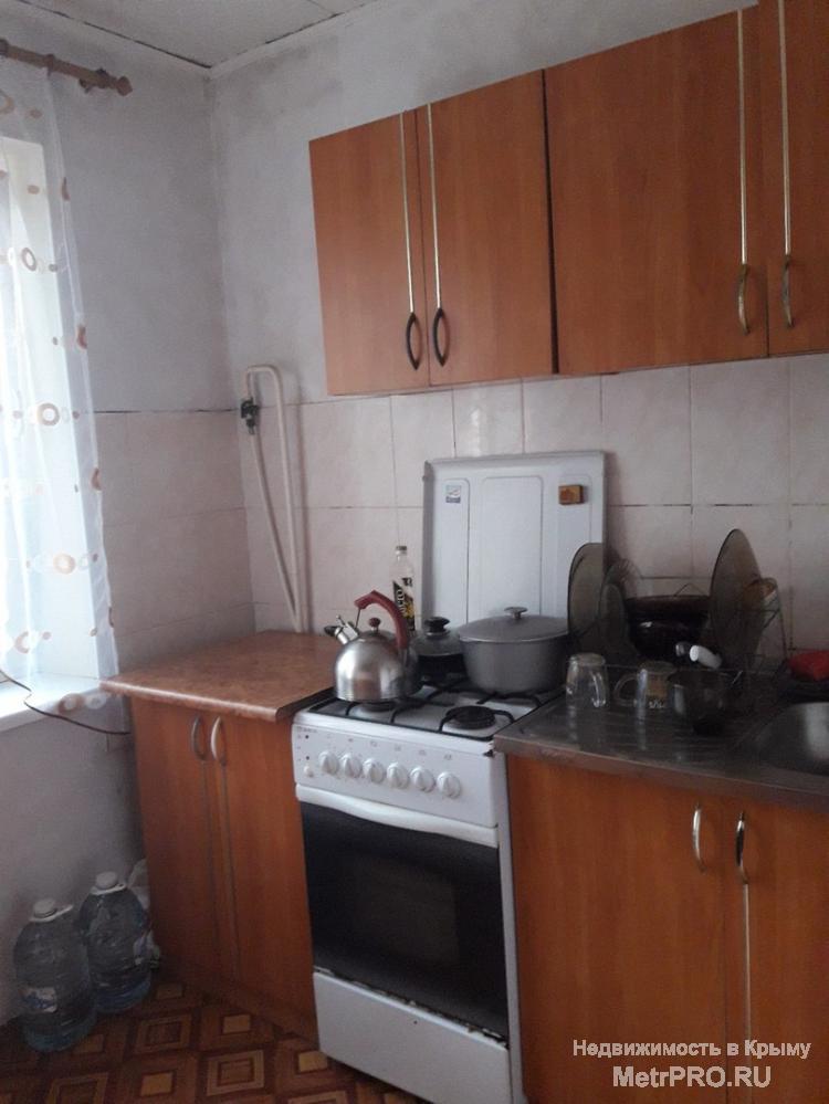 Продается 2-ая квартира на 4 этаже 4 этажного дома. В квартире пластиковые окна, новые батареи , газ. Косметический... - 1