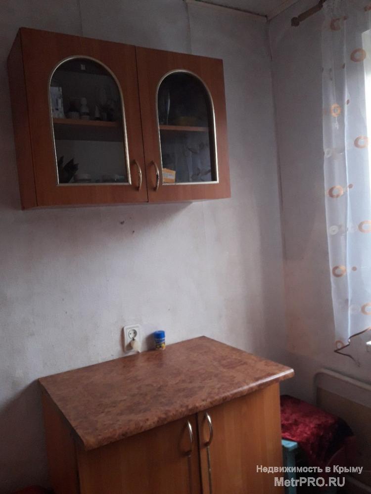 Продается 2-ая квартира на 4 этаже 4 этажного дома. В квартире пластиковые окна, новые батареи , газ. Косметический... - 4