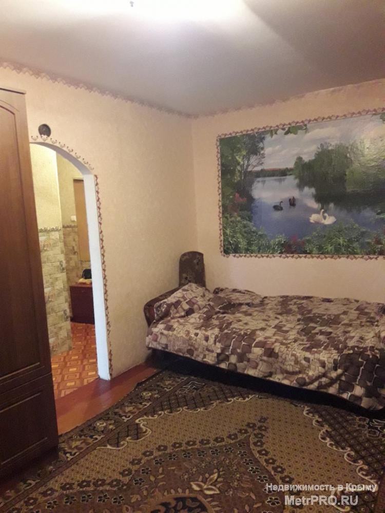 Продается 2-ая квартира на 4 этаже 4 этажного дома. В квартире пластиковые окна, новые батареи , газ. Косметический... - 10
