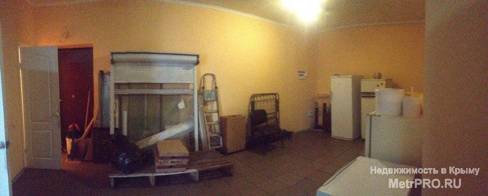 Сдам помещение 1 этаж, отдельный вход, 1 линия, нежилой фонд, рядом продуктовый магазин, с/у, состояние обычное,... - 4